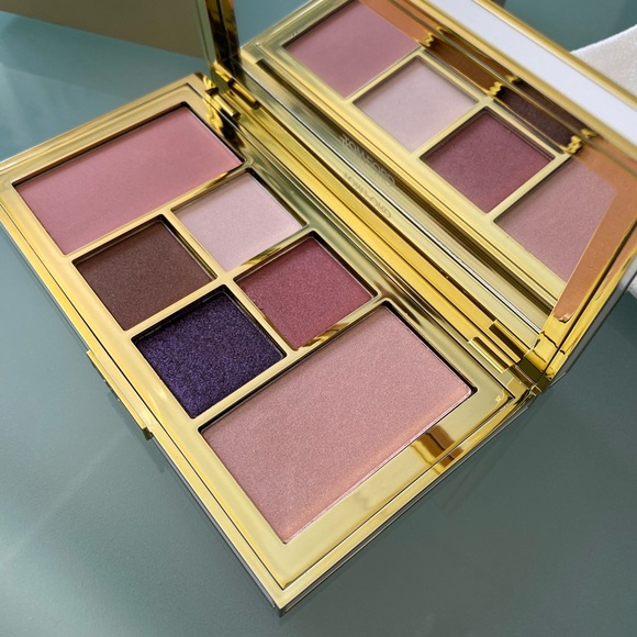 Tom Ford - Picture 3 of 4